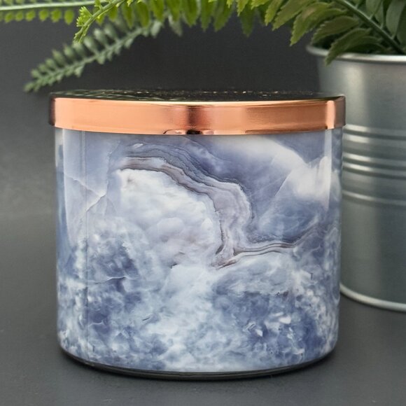 BBW Amethyst Dreams White Barn Bath & Body Works 3 Wick Candle - Picture 2 of 10